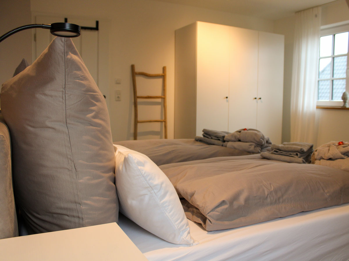 Schlafzimmer2